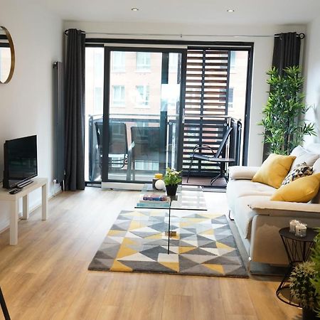 Perfectly Located Stunning Apartment Лондон Экстерьер фото
